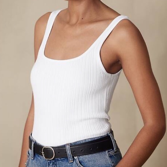 Banana Republic Factory Tops - NWT! Banana Republic White Tailored Tank size  M